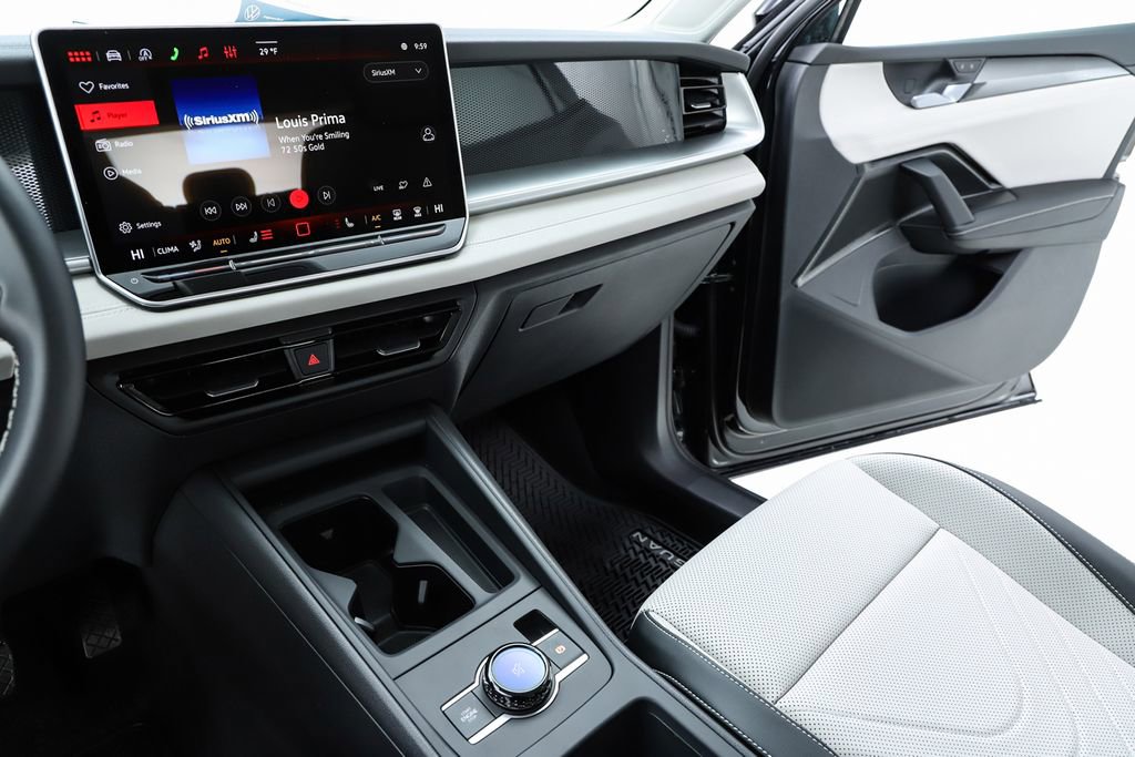 New 2026 Volkswagen Tiguan SE image 61