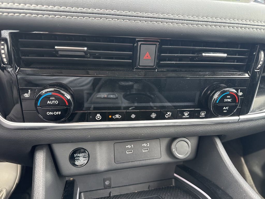 Certified 2026 Nissan Rogue SL AWD/4WD image 16