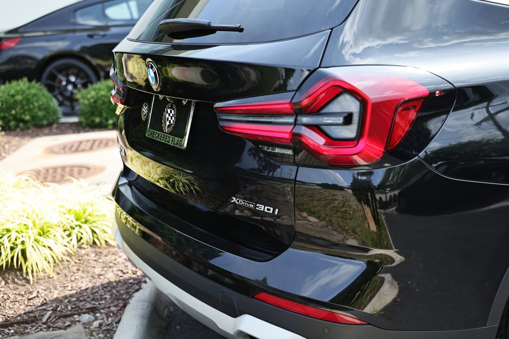 Used 2022 BMW X3 xDrive30i w/ Premium Package 2 (ZPA) AWD/4WD image 9