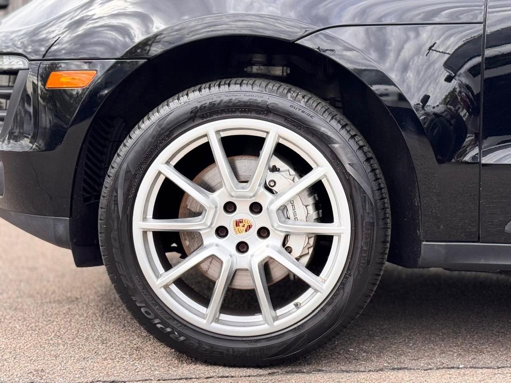 Used 2015 Porsche Macan S AWD/4WD image 11