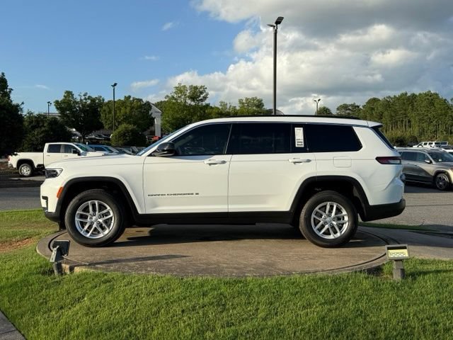 New 2026 Jeep Grand Cherokee L Laredo AWD/4WD image 4
