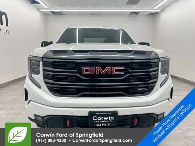 Used 2024 GMC Sierra 1500 AT4 image 7