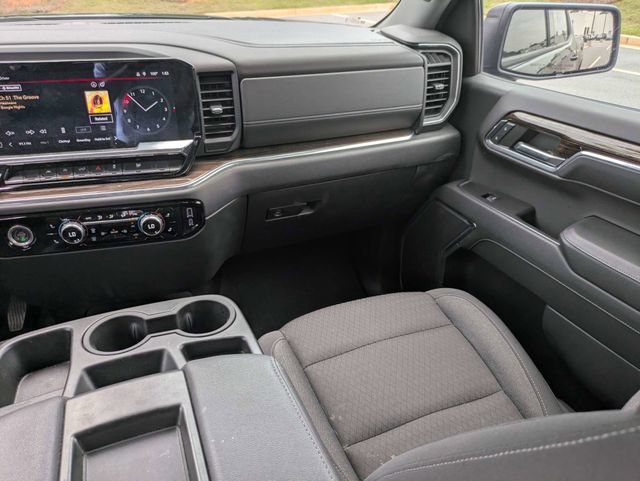 Used 2024 GMC Sierra 1500 Elevation AWD/4WD image 17