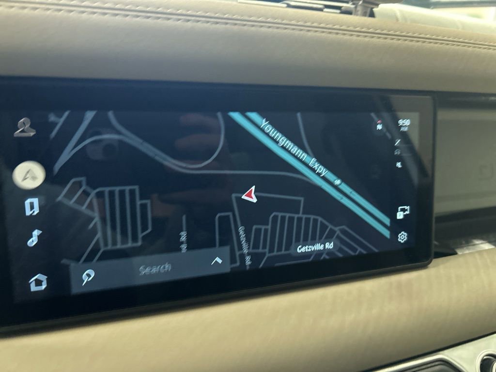 Used 2020 Land Rover Defender 110 S image 6