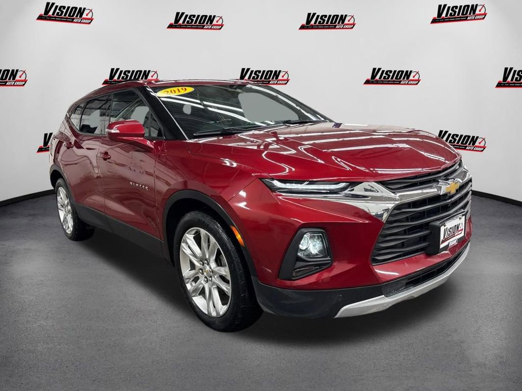 Used 2019 Chevrolet Blazer LT w/ Sun and Wheels Package image 3