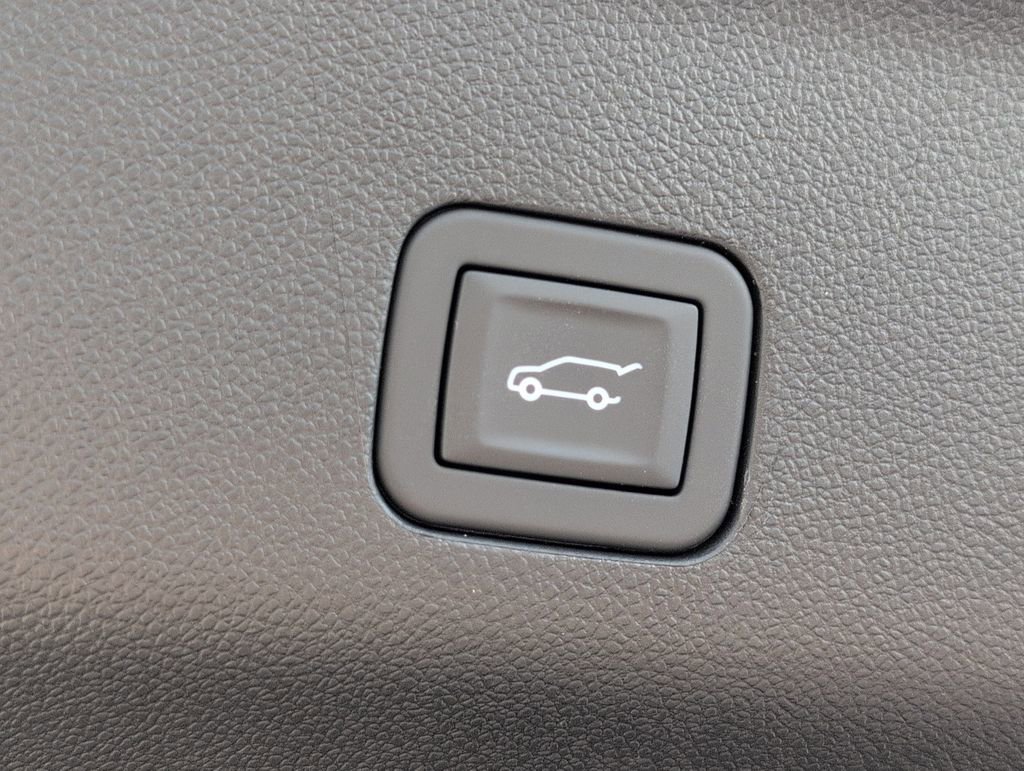 New 2026 Chevrolet Tahoe High Country image 31