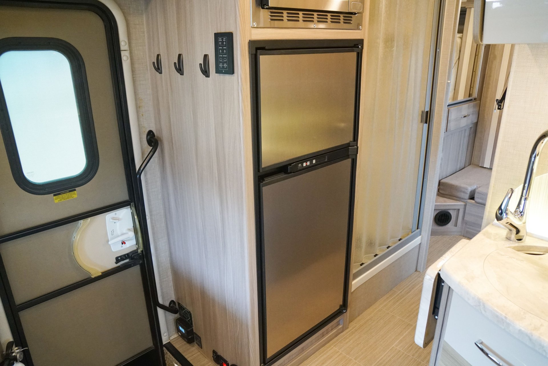Used 2020 Mercedes-Benz Sprinter 3500 image 35