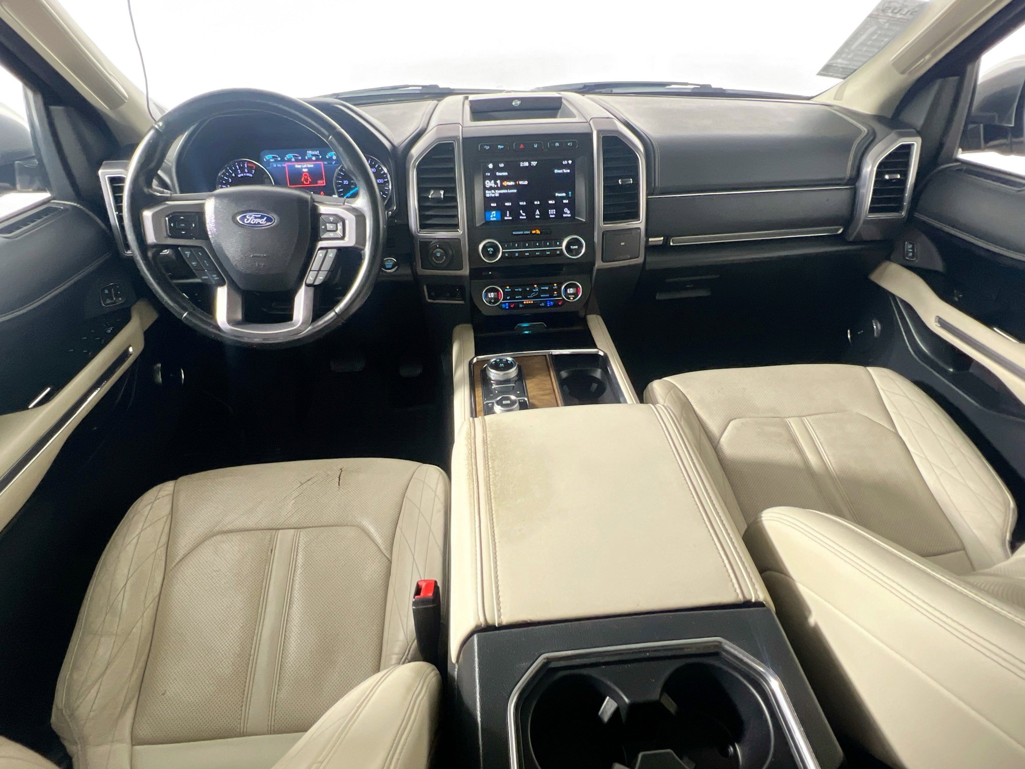 Used 2018 Ford Expedition Max Platinum AWD/4WD image 30