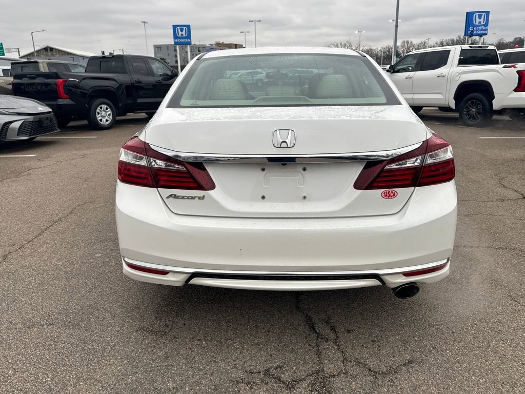 Used 2016 Honda Accord LX image 6