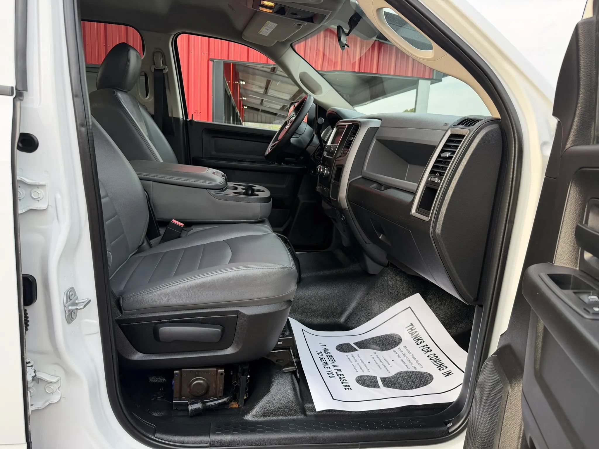 Used 2017 RAM 2500 Tradesman w/ Protection Group AWD/4WD image 11