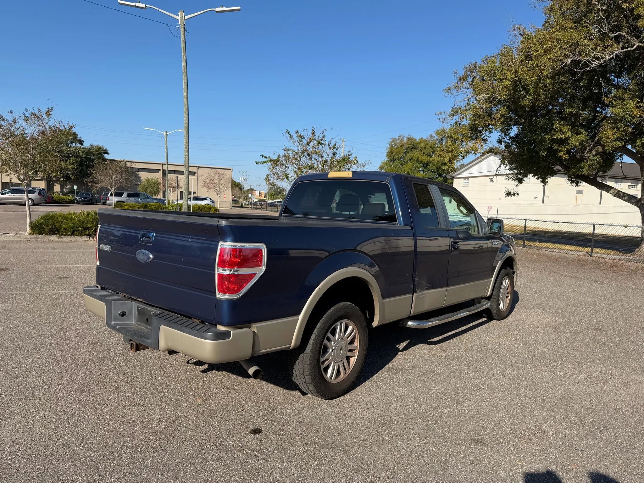 Used 2009 Ford F150 Lariat image 6