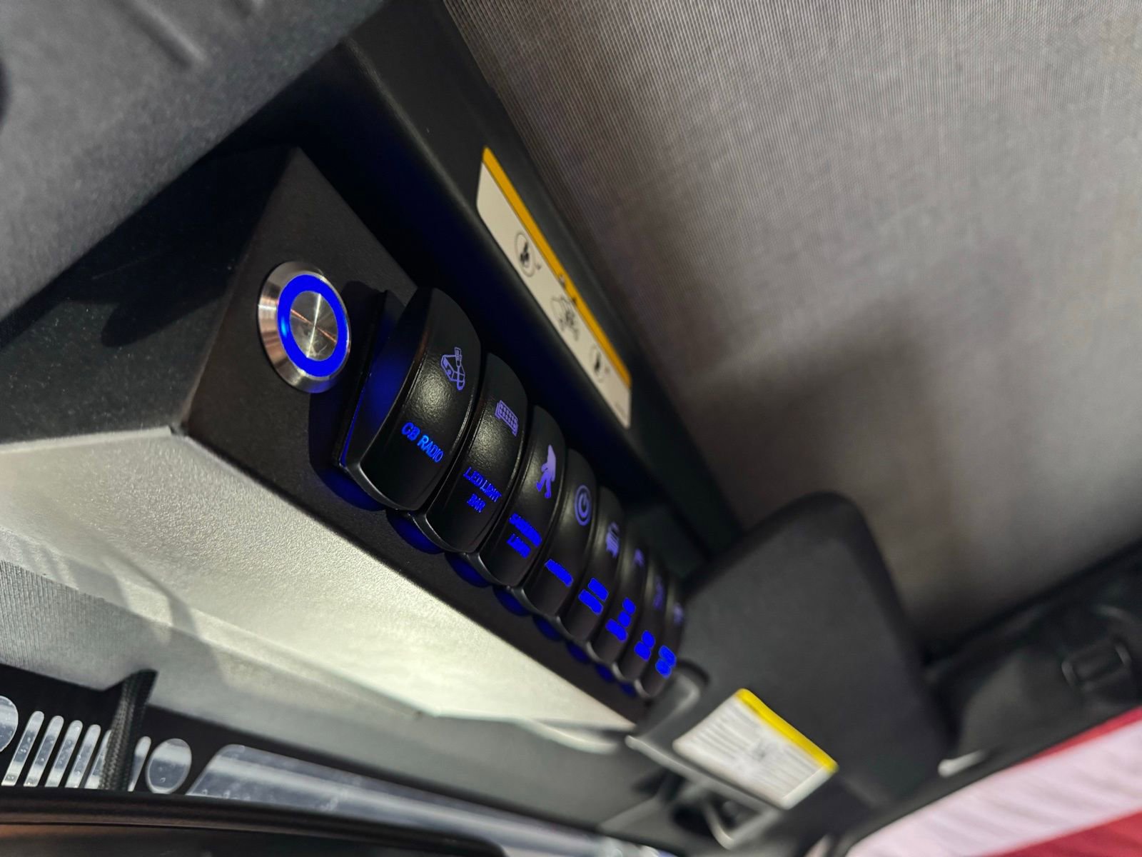 Used 2017 Jeep Wrangler Unlimited Sport w/ Quick Order Package 24S image 18