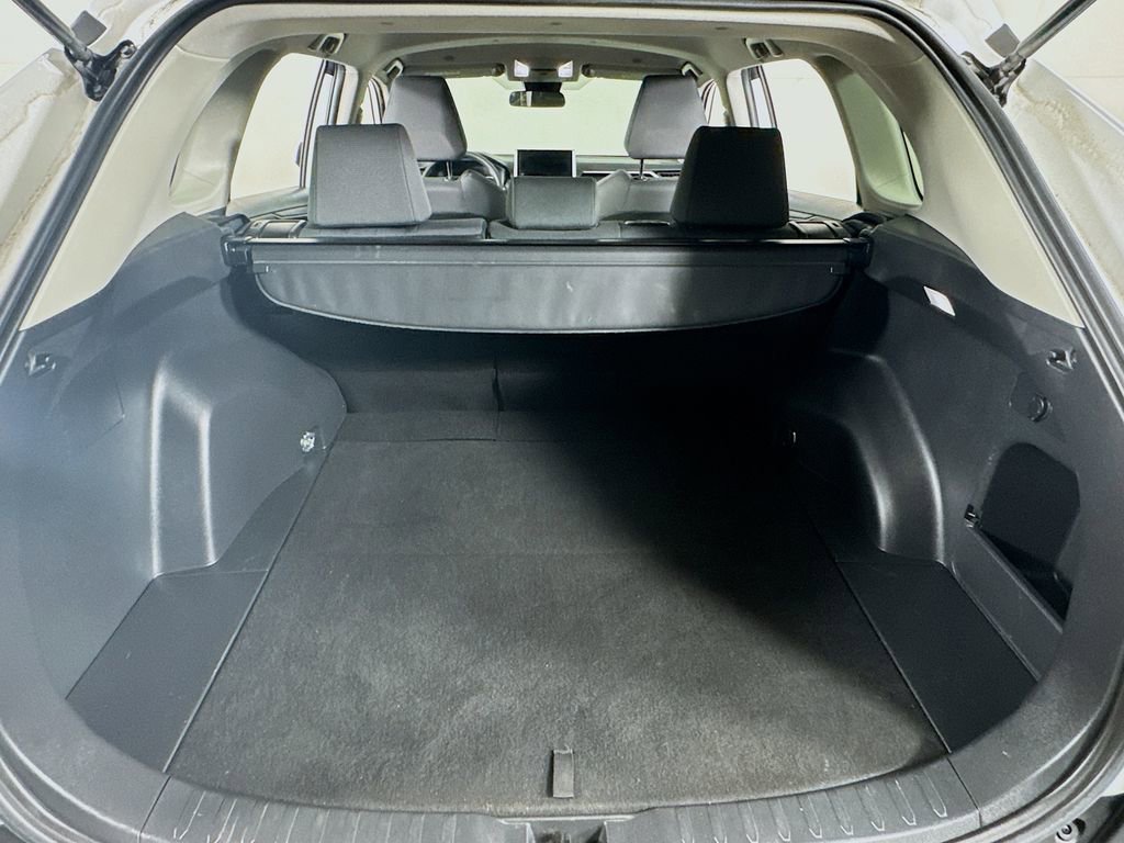 Certified 2025 Toyota RAV4 XLE image 19