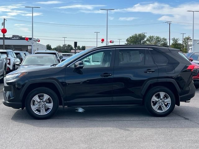 Used 2024 Toyota RAV4 XLE w/ Convenience Package AWD/4WD image 7