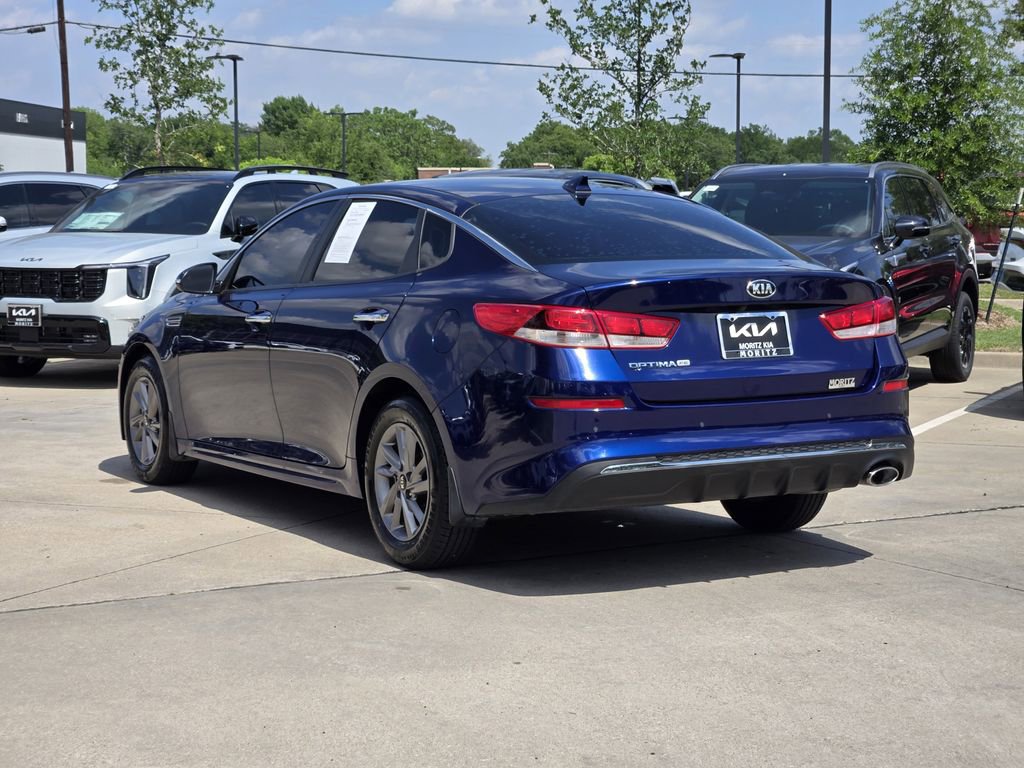 Certified 2020 Kia Optima LX FWD image 3