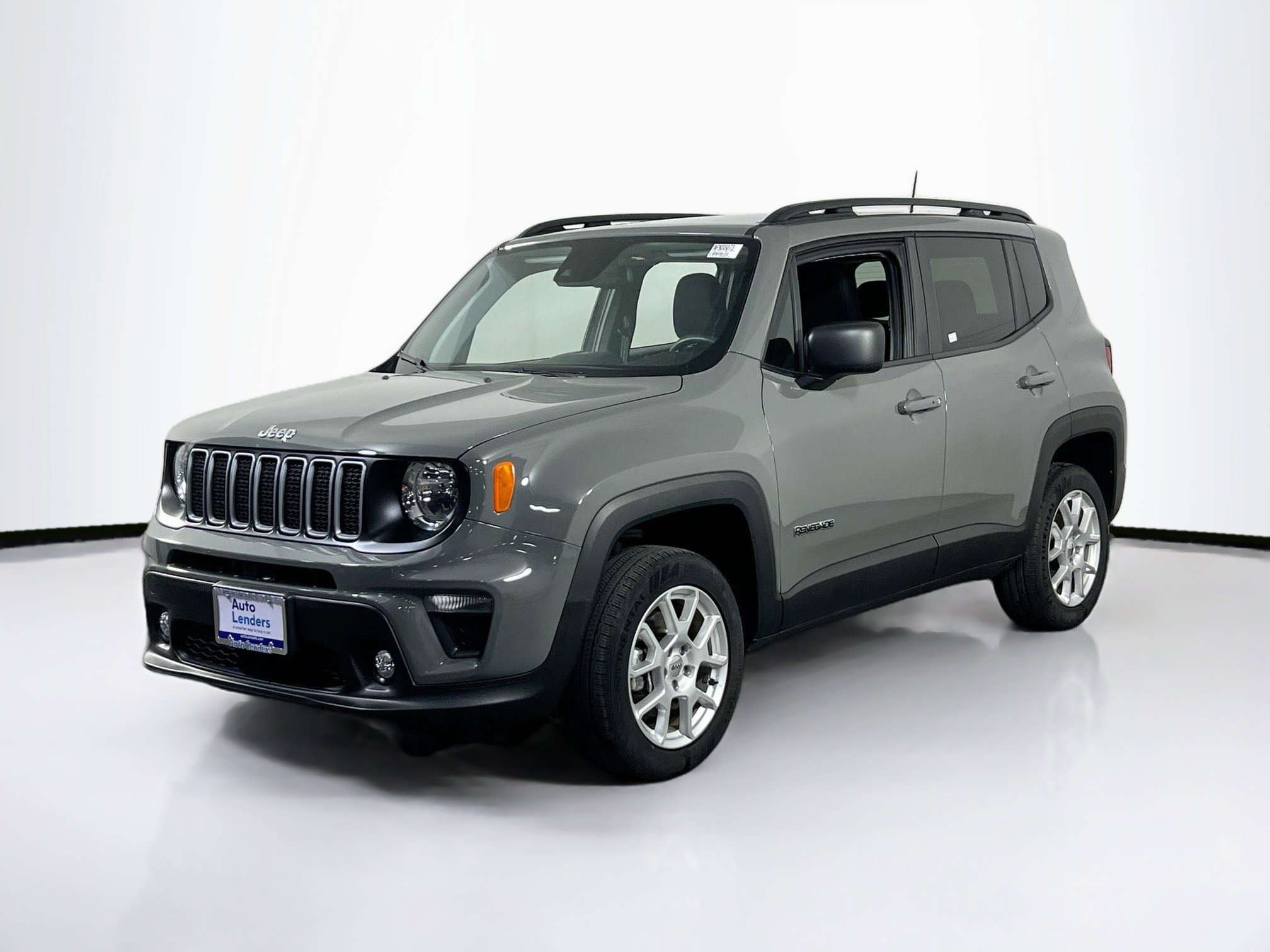 Used 2022 Jeep Renegade Latitude w/ Sun/Sound Group AWD/4WD image 1