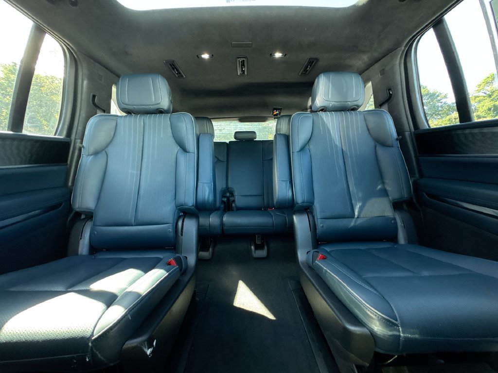 Used 2025 Cadillac Escalade IQ Luxury 2 AWD/4WD image 33