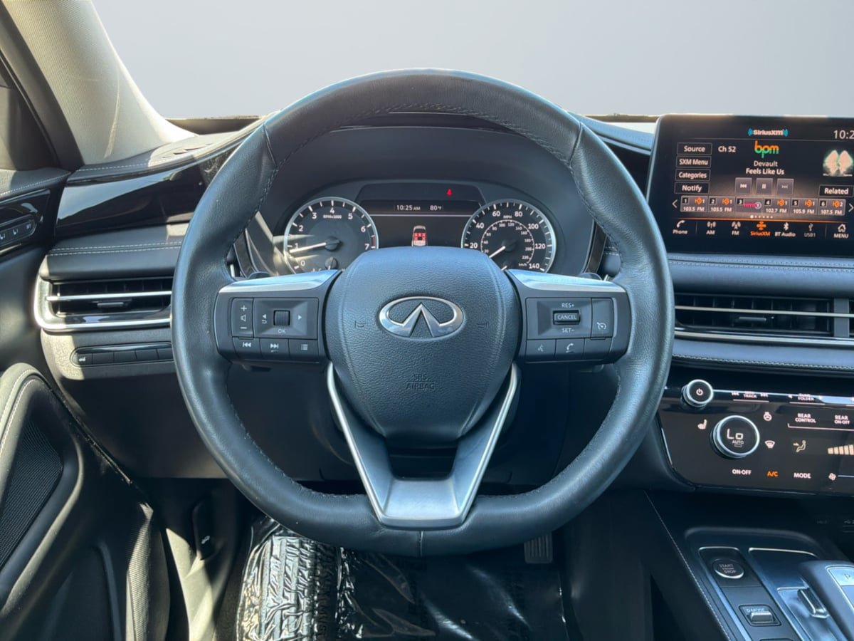 Used 2023 INFINITI QX60 Pure AWD/4WD image 11