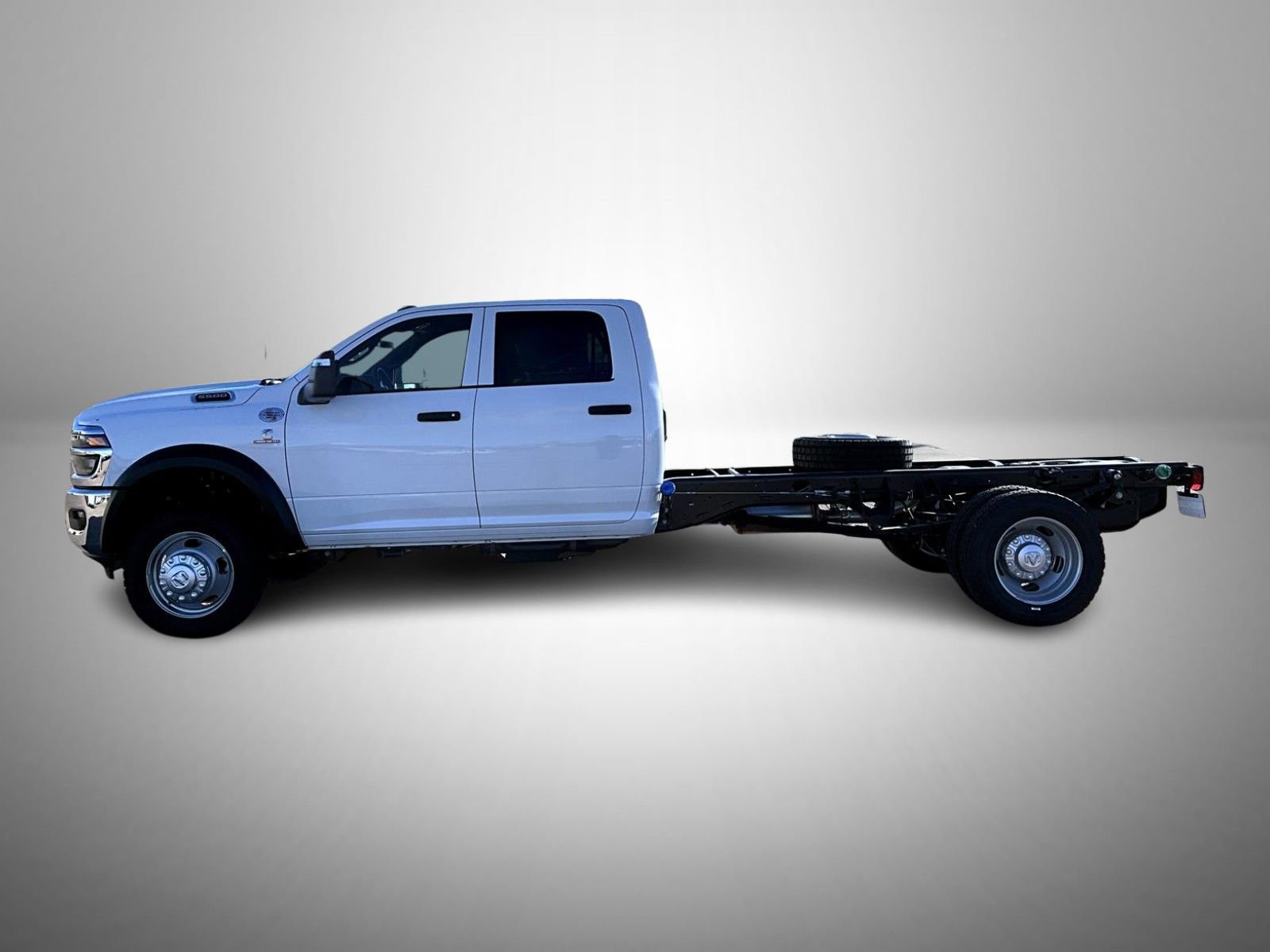 New 2026 RAM 5500 Tradesman w/ Chrome Appearance Group image 8