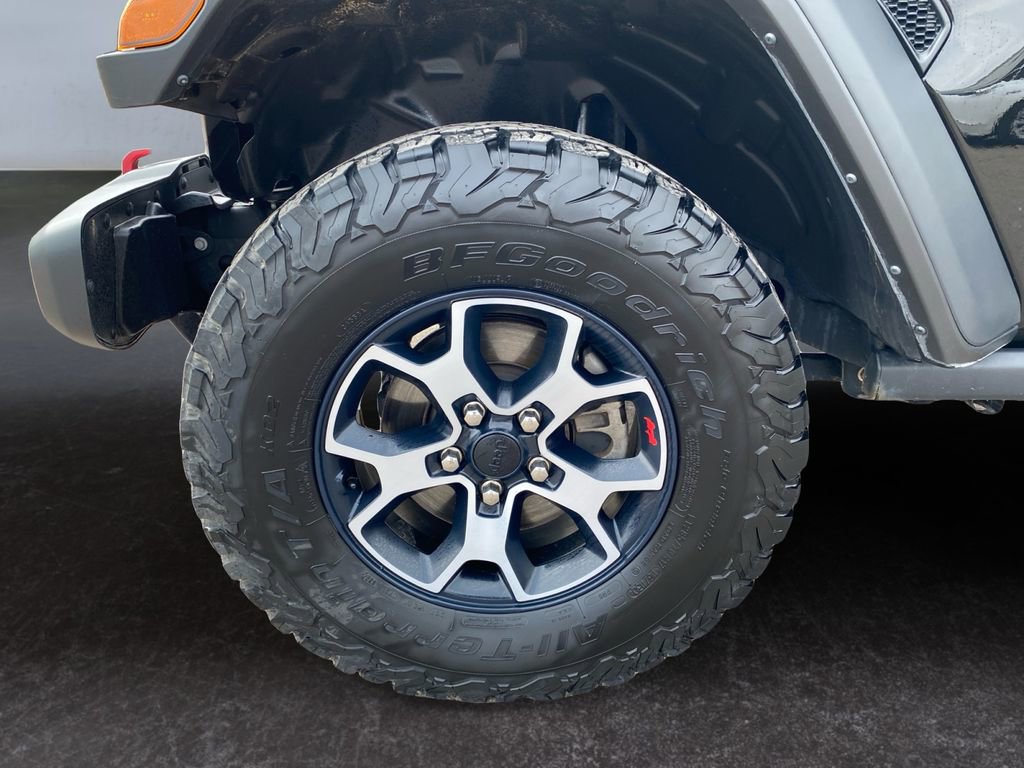 Used 2021 Jeep Wrangler Unlimited Rubicon w/ Cold Weather Group AWD/4WD image 9