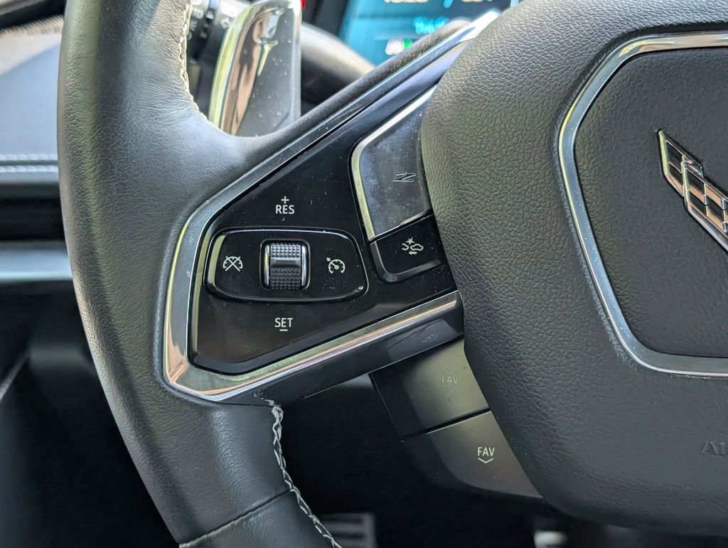 Used 2024 Chevrolet Corvette Stingray Convertible w/ Z51 Performance Package image 22