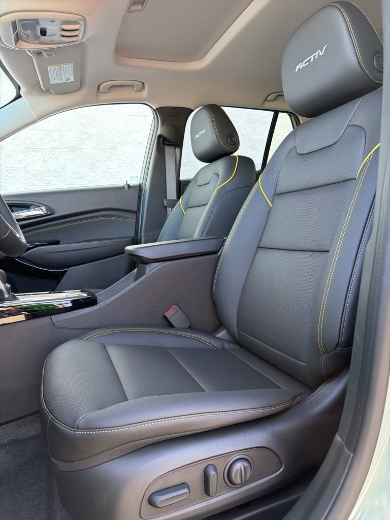 New 2026 Chevrolet Trax ACTIV w/ Sunroof Package image 7
