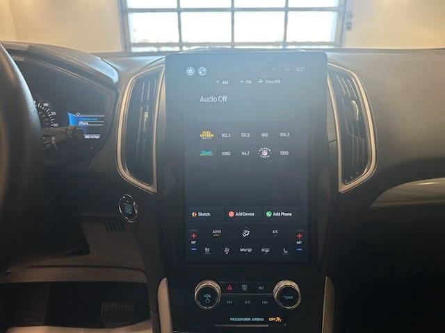 Used 2024 Ford Edge SEL w/ Convenience Package AWD/4WD image 10