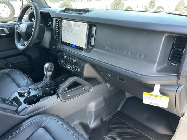 New 2026 Ford Bronco Badlands AWD/4WD image 32
