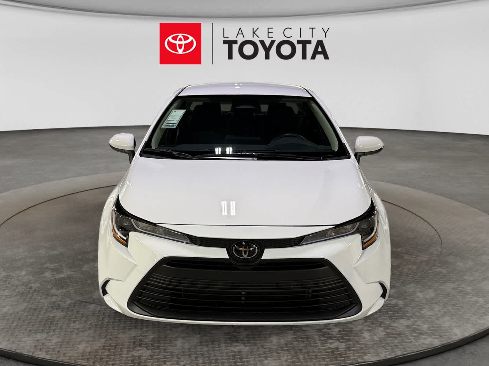 New 2026 Toyota Corolla LE FWD image 10