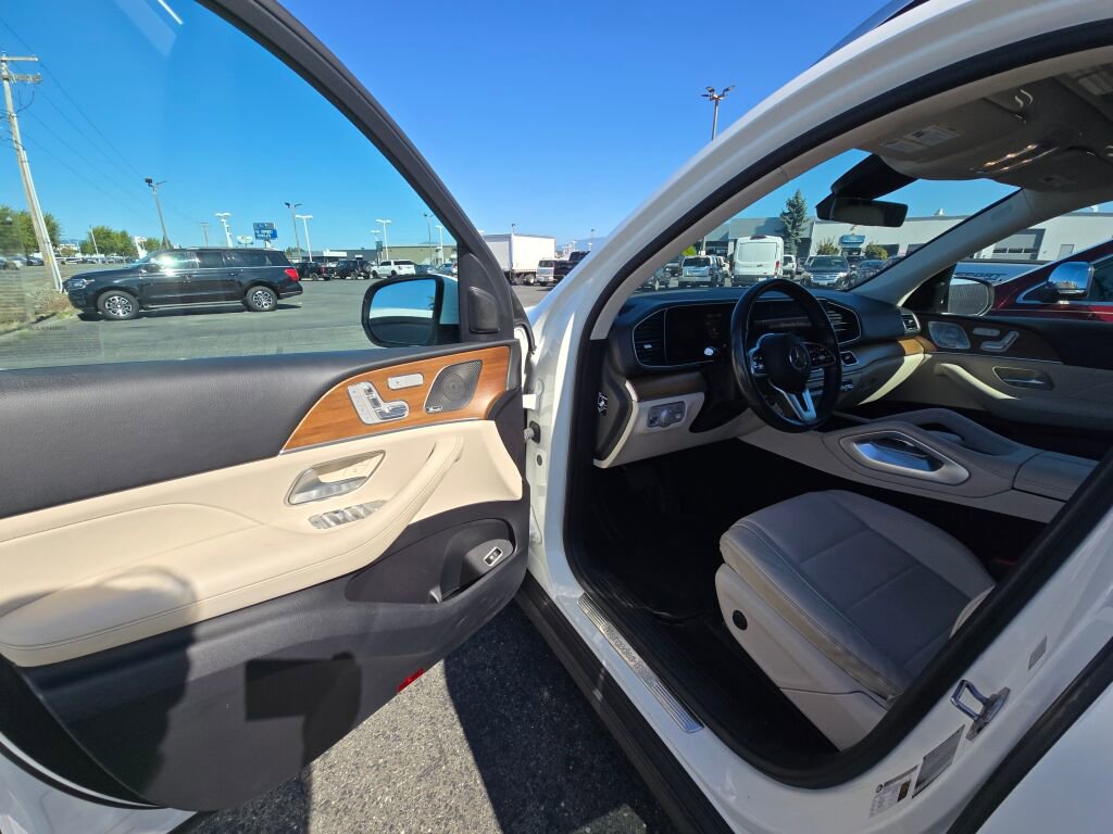 Used 2022 Mercedes-Benz GLE 350 4MATIC image 16