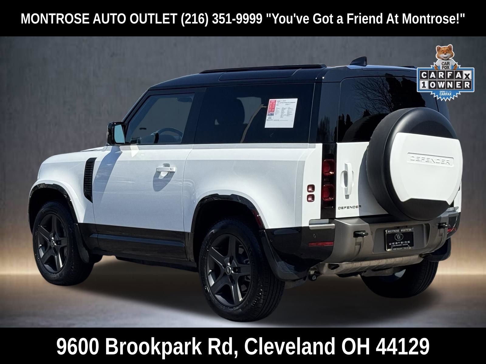 Used 2025 Land Rover Defender 90 X-Dynamic SE image 6