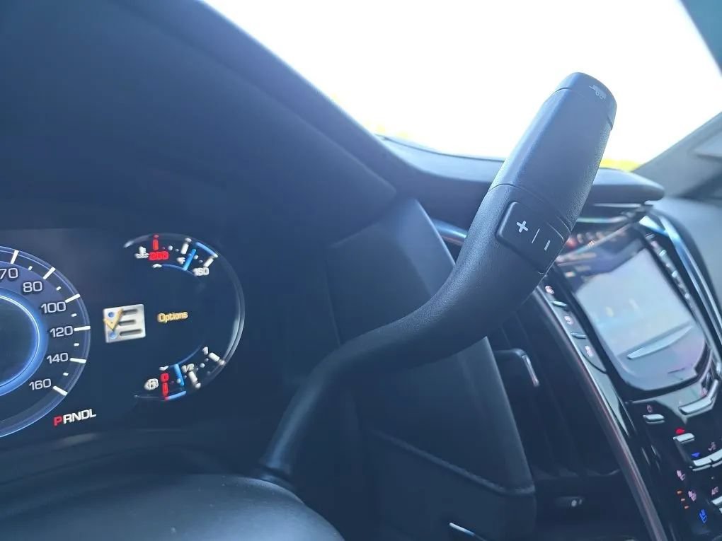 Used 2019 Cadillac Escalade Platinum AWD/4WD image 19