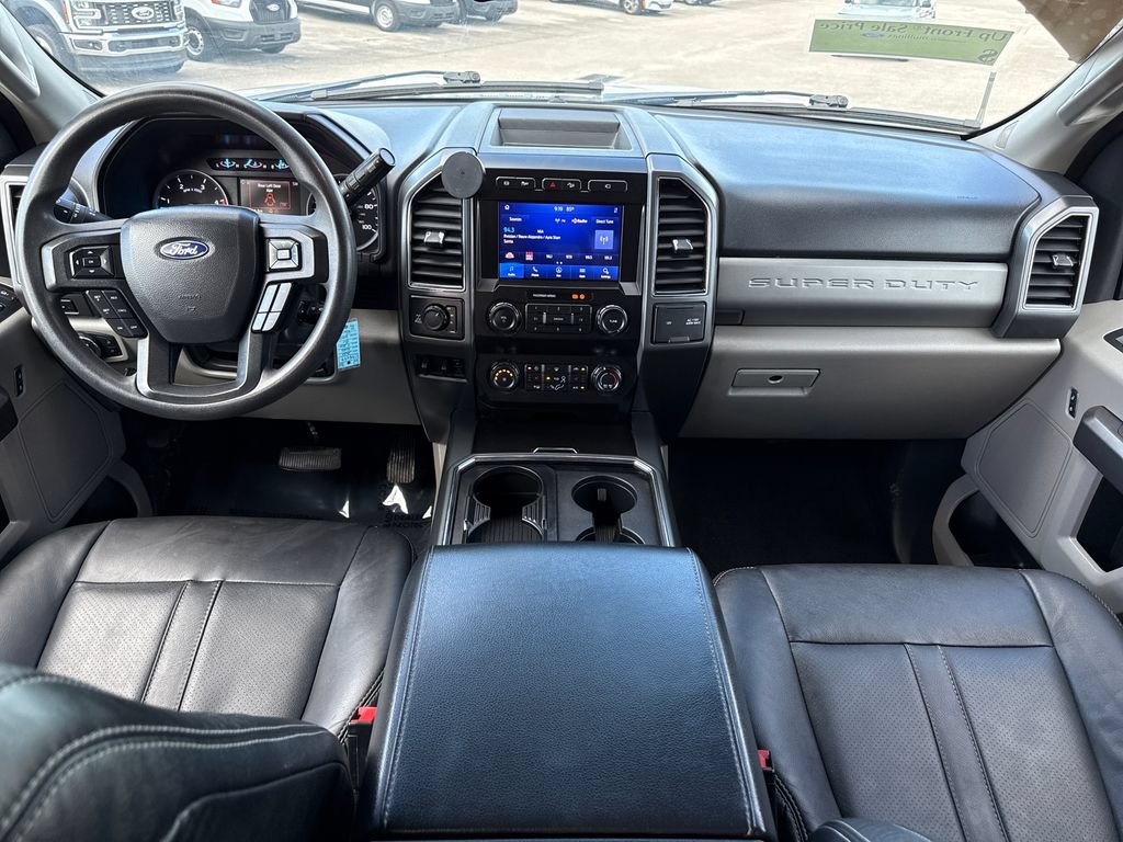 Used 2022 Ford F250 XLT w/ XLT Premium Package AWD/4WD image 6
