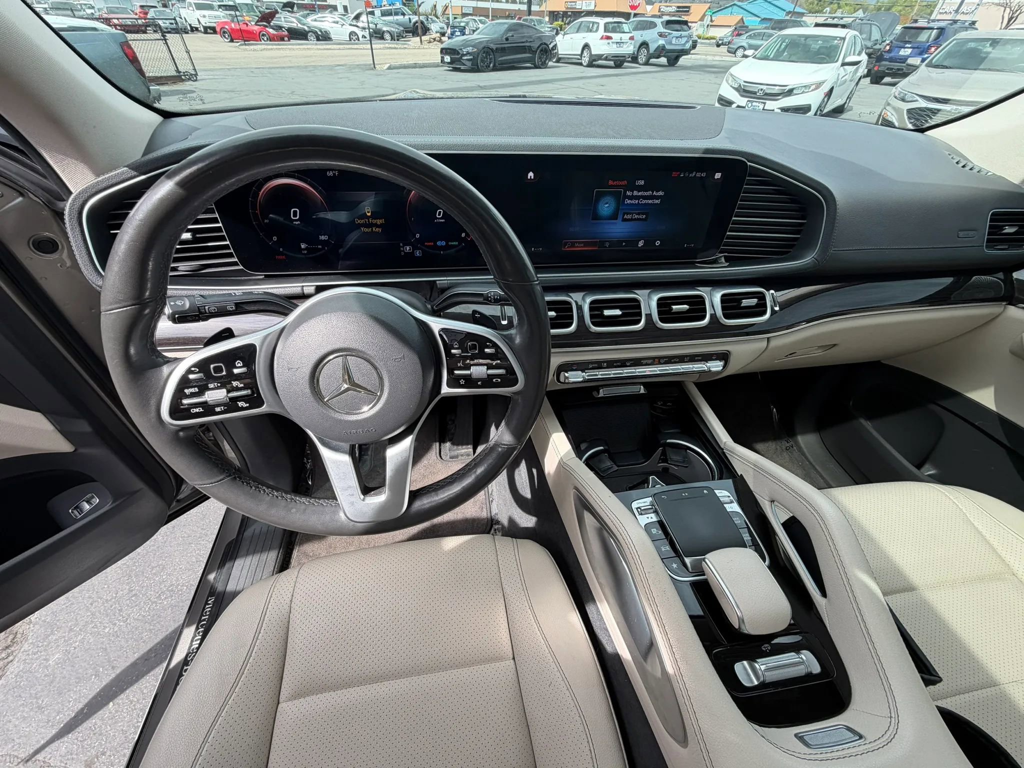 Used 2020 Mercedes-Benz GLS 450 4MATIC image 25
