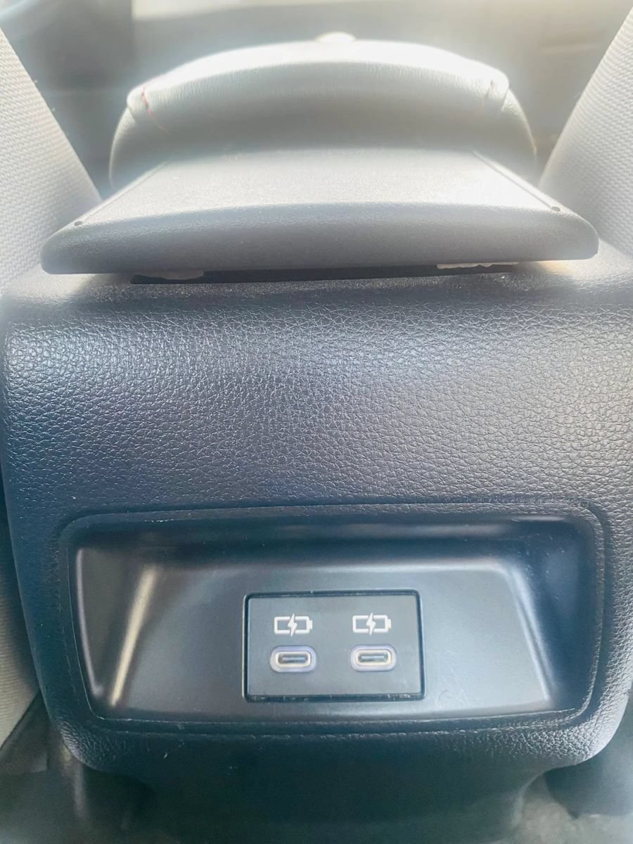 Used 2023 Toyota Corolla SE FWD image 17