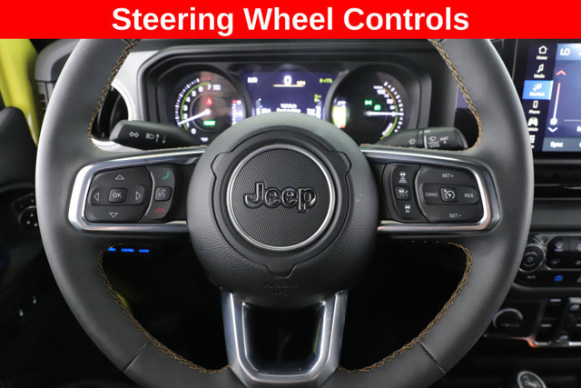 Used 2024 Jeep Wrangler Unlimited Sahara AWD/4WD image 20