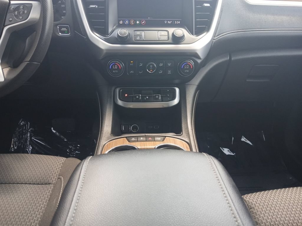 Used 2021 GMC Acadia SLE FWD image 20