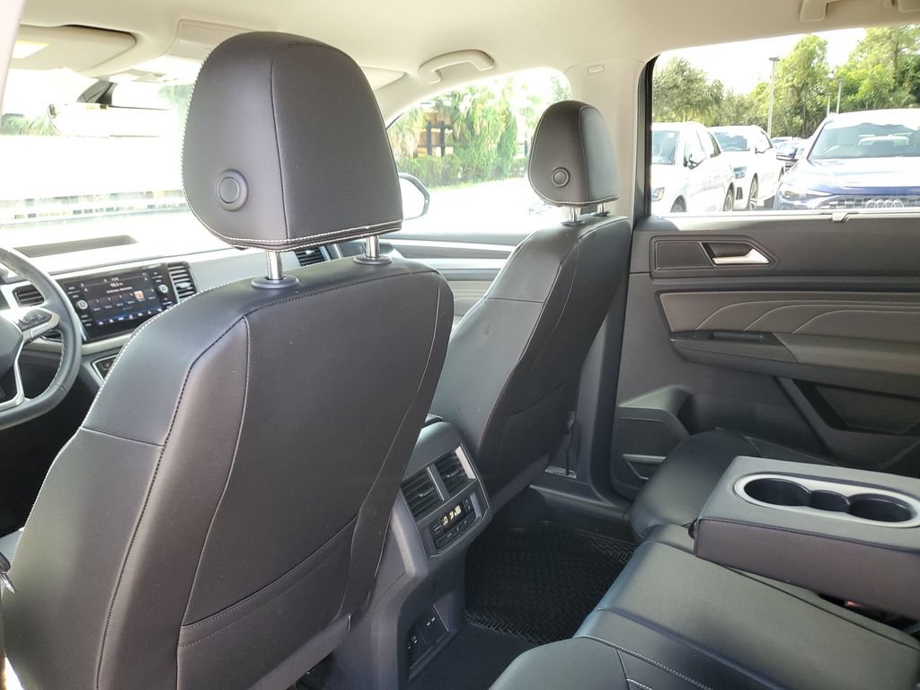 Certified 2023 Volkswagen Atlas SE FWD image 18