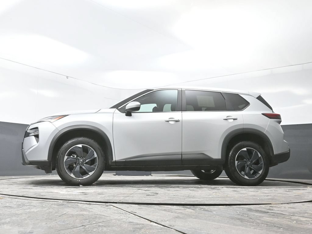 Used 2024 Nissan Rogue SV AWD/4WD image 52