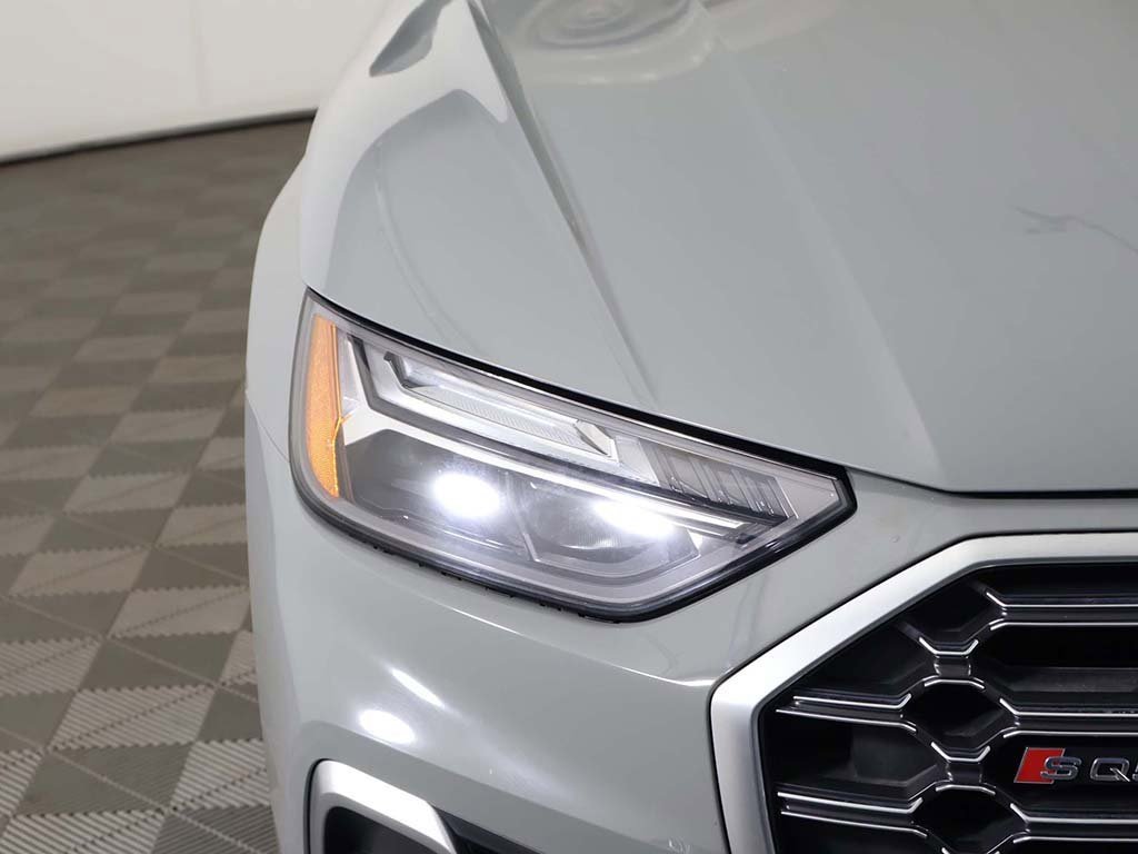 Used 2022 Audi SQ5 Premium Plus w/ Premium Plus Package image 14