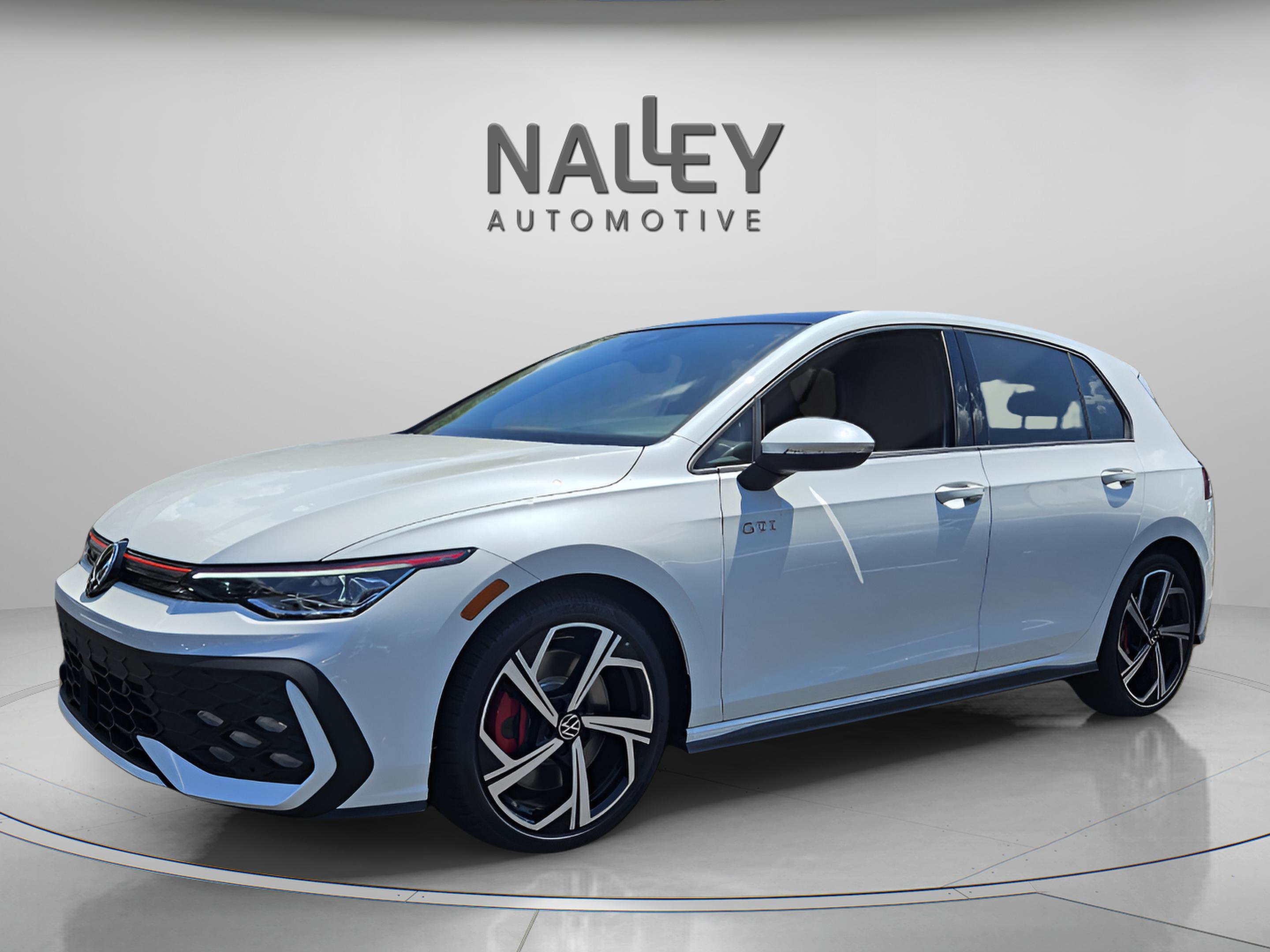 New 2025 Volkswagen Golf SE