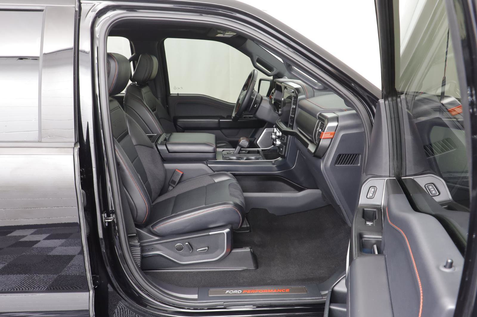 Used 2024 Ford F150 Raptor image 25