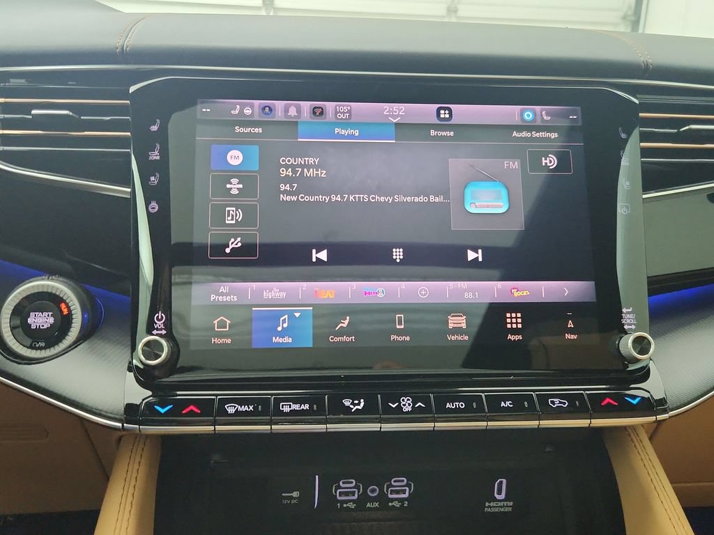 New 2026 Jeep Grand Wagoneer L Summit AWD/4WD image 24