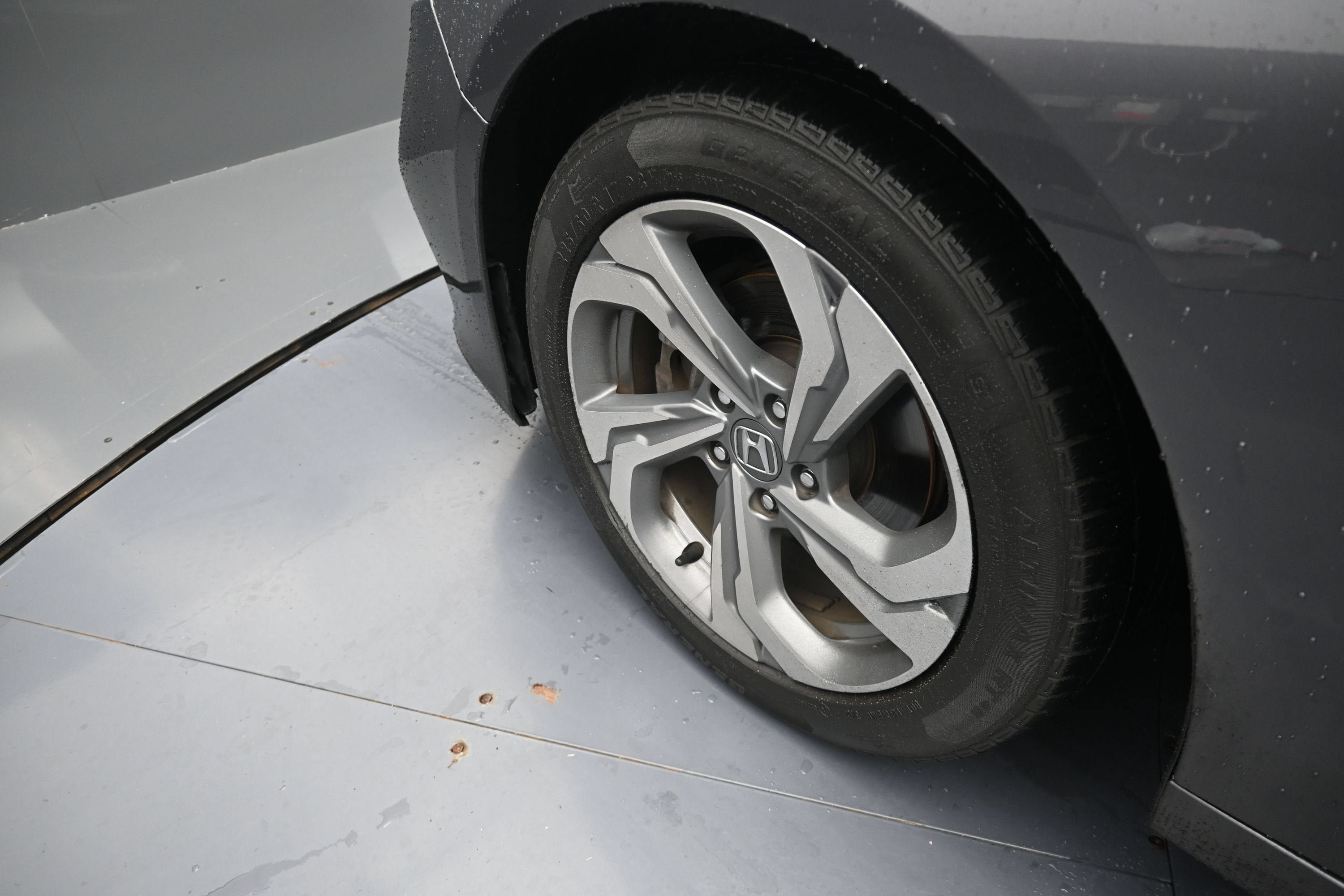 Used 2019 Honda Accord EX-L image 32