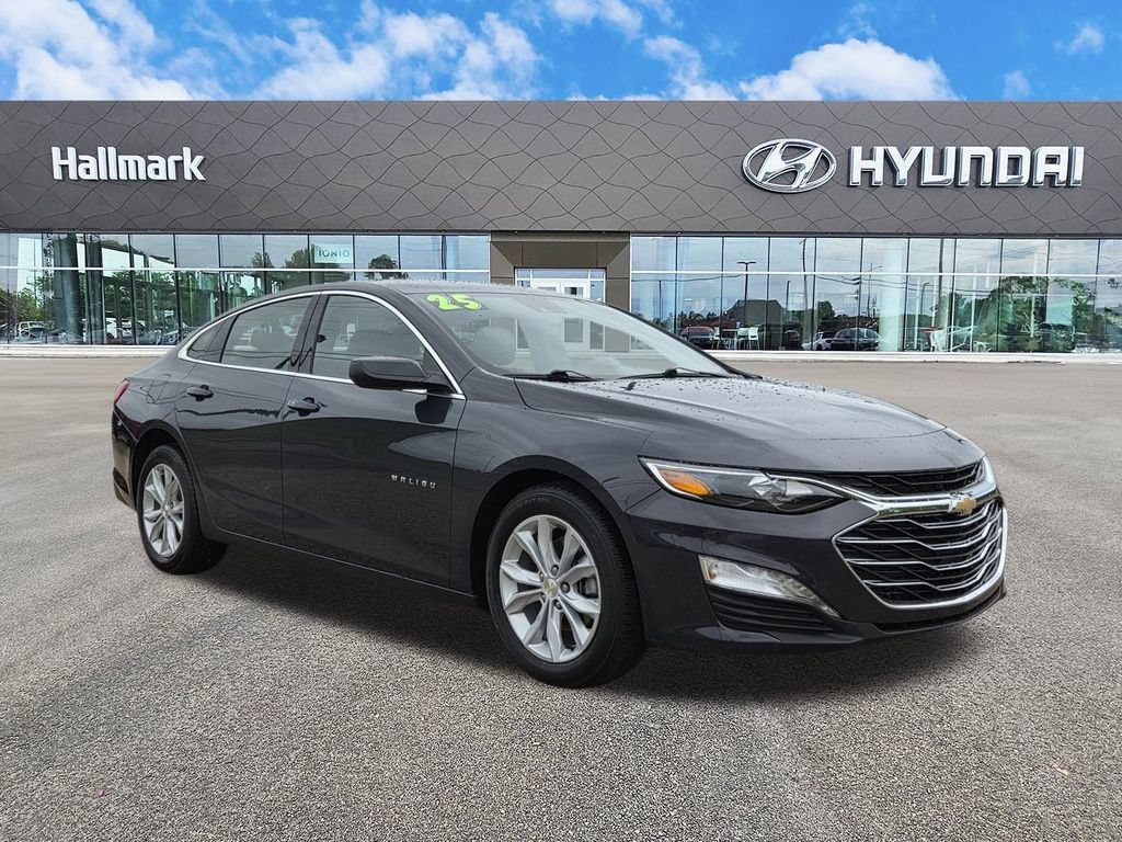Used 2025 Chevrolet Malibu LT