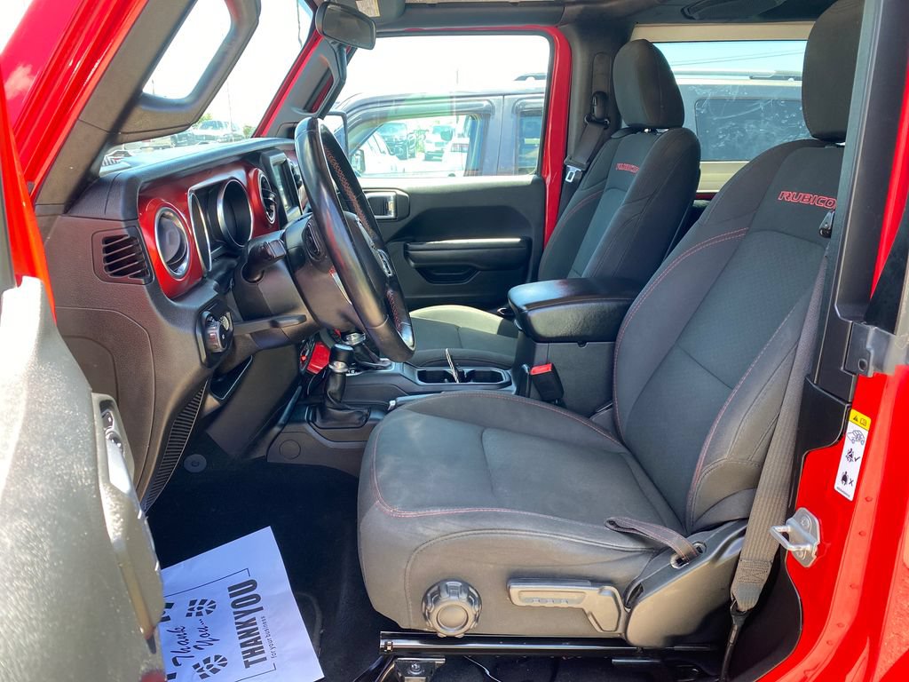 Used 2018 Jeep Wrangler Rubicon AWD/4WD image 12