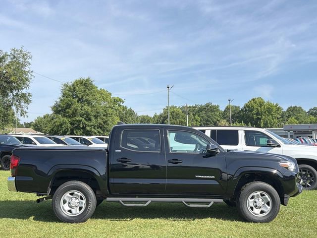 Used 2023 Toyota Tacoma SR5 RWD image 4