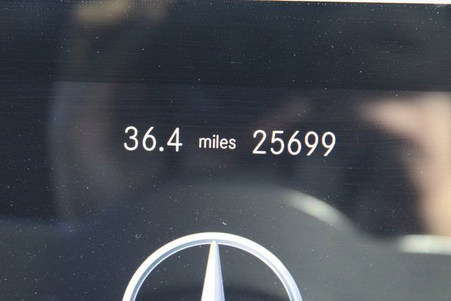 Used 2023 Mercedes-Benz GLE 350 4MATIC image 15