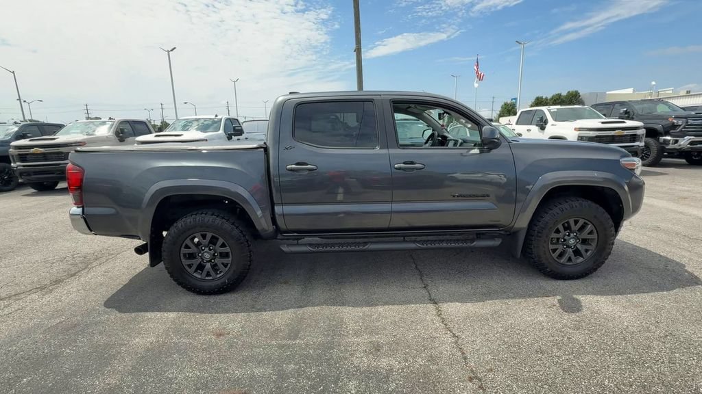 Used 2023 Toyota Tacoma SR5 RWD image 9