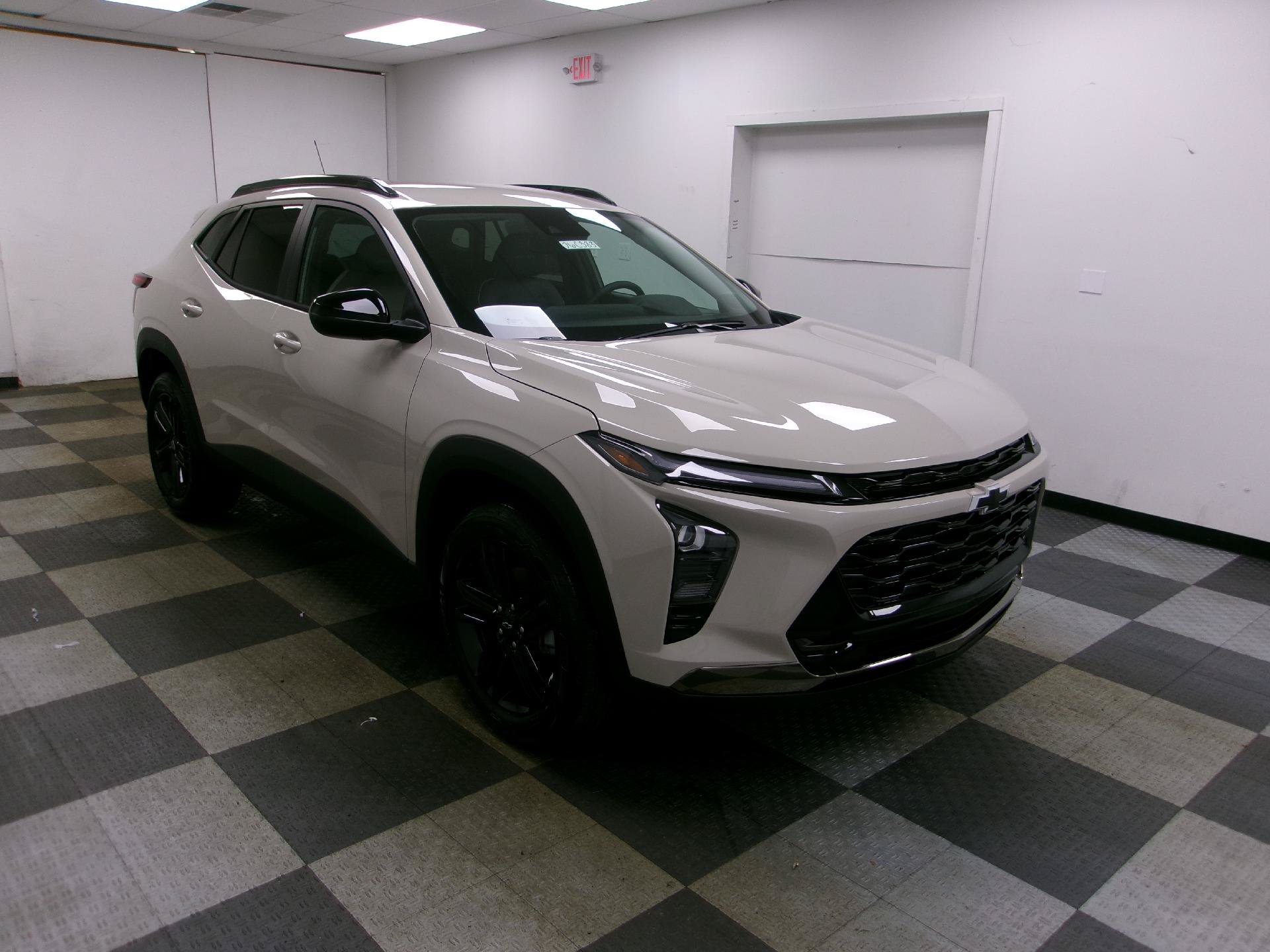 New 2026 Chevrolet Trax ACTIV w/ Driver Confidence Package FWD image 14